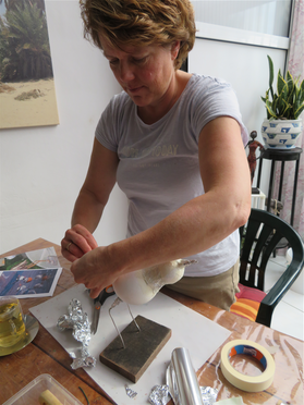Maar natuurlijk ook op Jacqueline die een originele bonte watervogel heeft gemaakt.